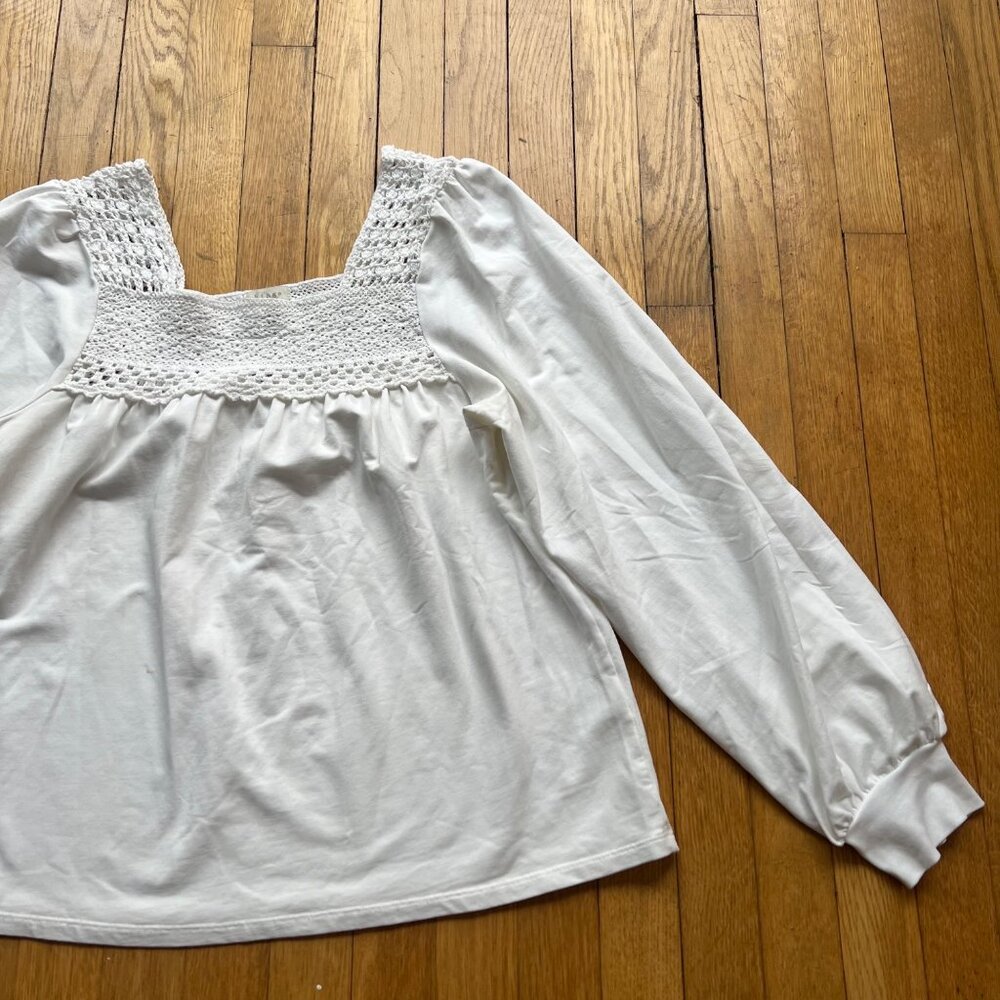 Smocked Crochet Peasant Blouse Hinge Size M White Long Sleeve Square Neck Top - Picture 3 of 16